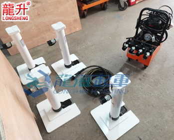 電動同步分離爪式千斤頂實(shí)物圖二